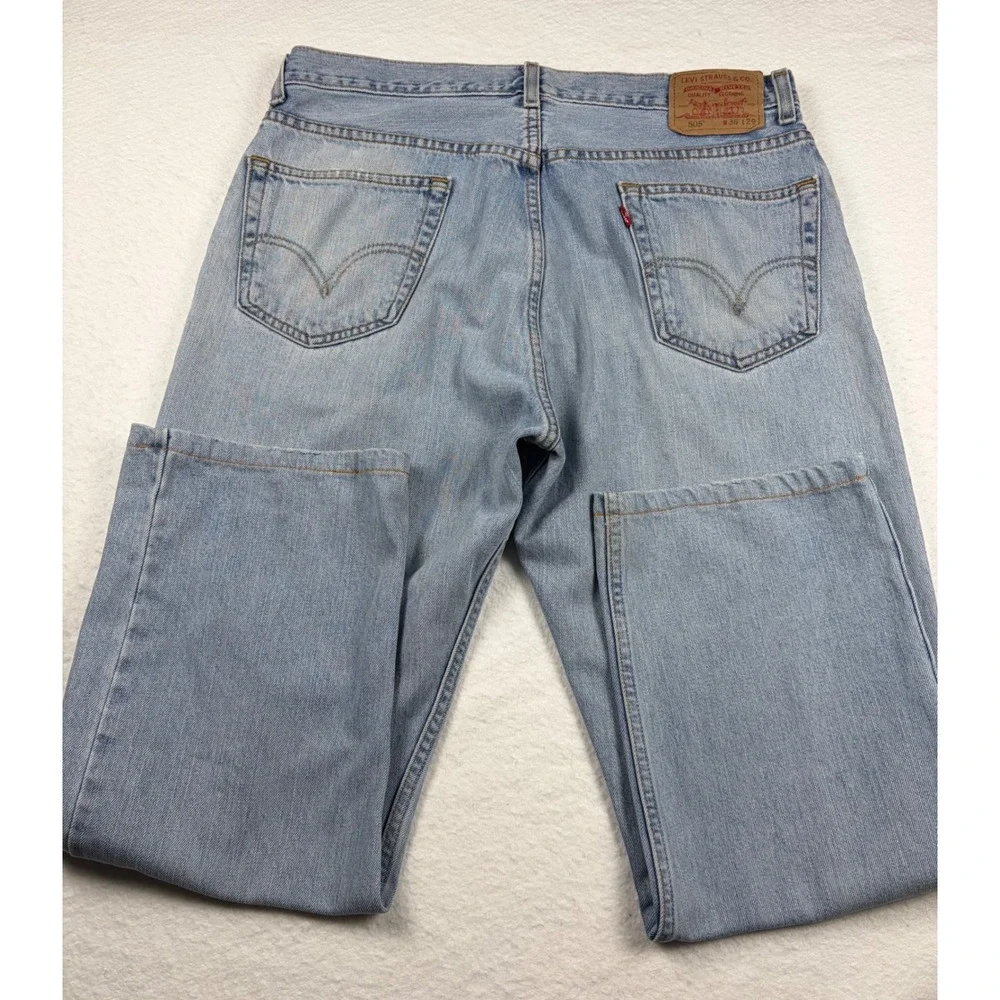 Levis 505 Regular Fit Jeans Mens 36x29 Light Wash Denim Straight Leg 00505-4834